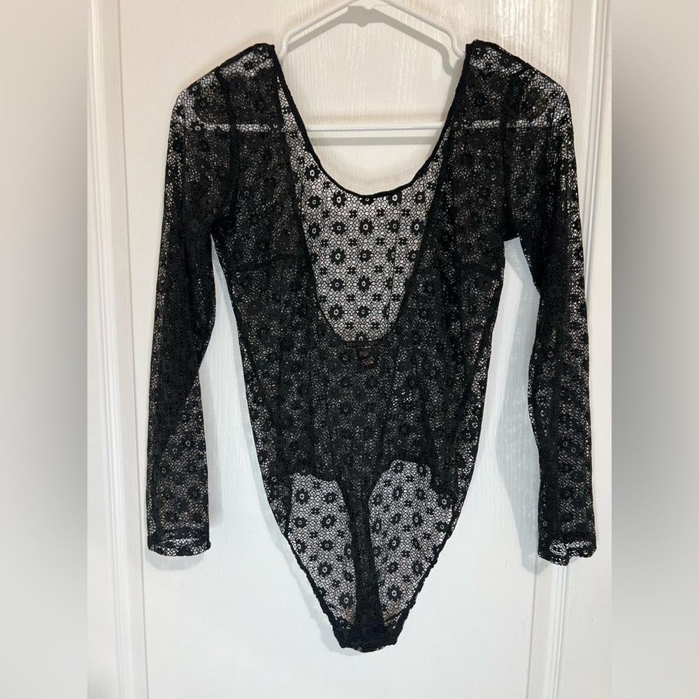 Victoria's Secret Scoop Back Black Medallion Lace
Teddy Bodysuit size M/L - Picture 8 of 14
